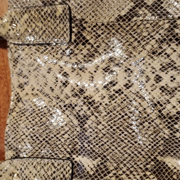 Halogen snakeskin patent leather tote - Picture 2 of 4